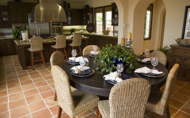 Dining table kitchen arts crafts free wallpaper - medium preview image