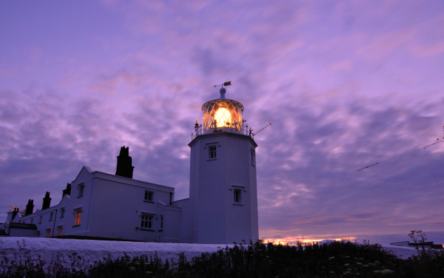Lighthouse dusk purple sky clouds free wallpaper - medium preview image