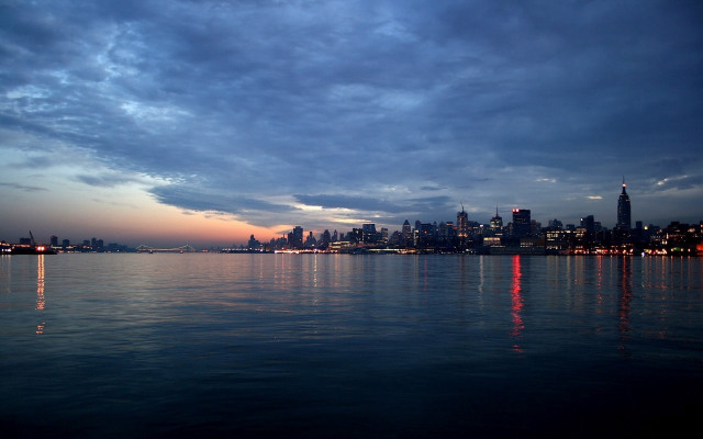 Hudson river cityscape dusk reflection free wallpaper - medium preview image