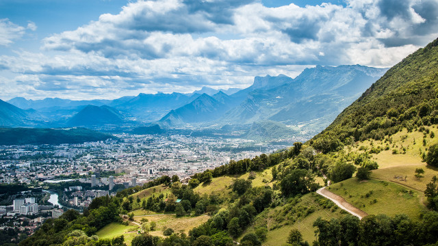 Scenic city mountains valley road free wallpaper - medium preview image