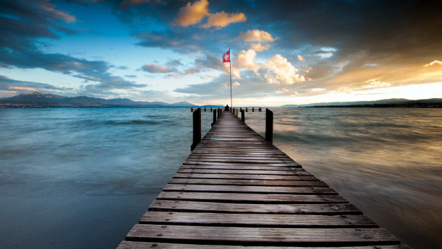 Long dock sunset ocean flag free wallpaper - medium preview image