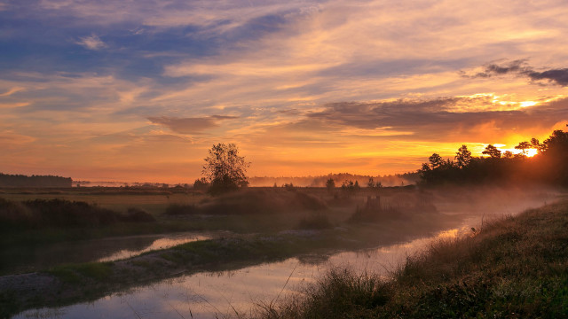 River sunset cloudy sky lush free wallpaper - medium preview image