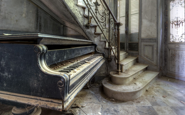 Grand piano room staircase curtained free wallpaper - medium preview image