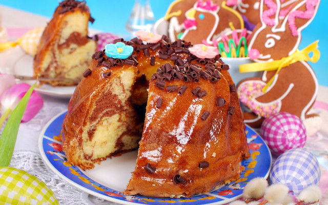 Bundt cake chocolate frosting plate #2 free wallpaper - medium preview image