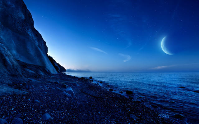 Moon half moon ocean night free wallpaper - medium preview image