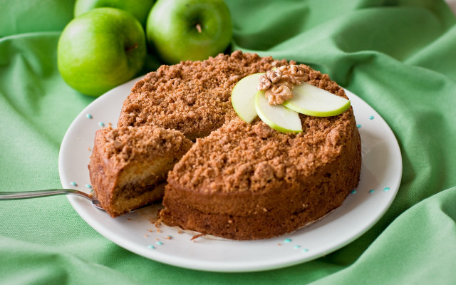 Cake slice plate apples green free wallpaper - medium preview image
