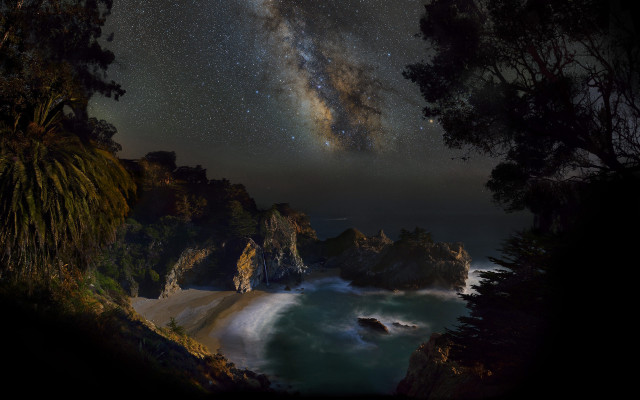 Night sky milky way stars free wallpaper - medium preview image