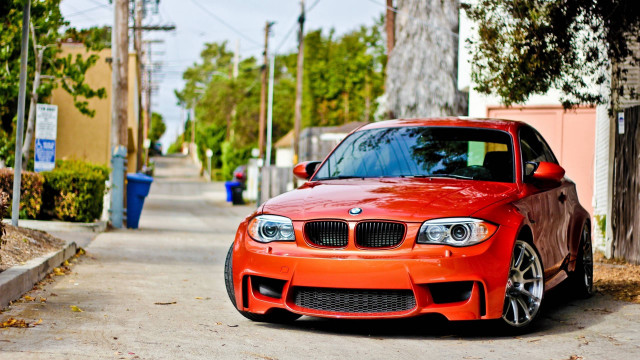 Red car road tree building free wallpaper - medium preview image