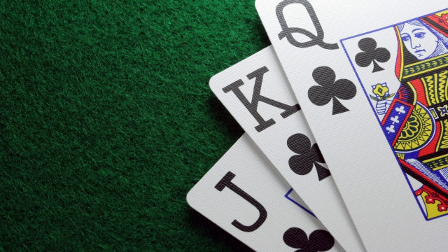 Playing cards green background kimono free wallpaper - medium preview image