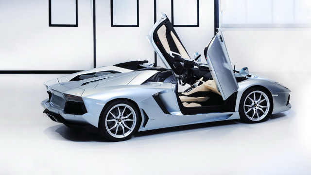 Silver sports car open rooms free wallpaper - medium preview image