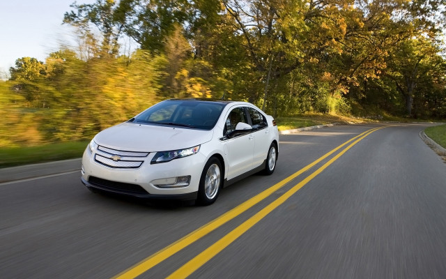 White car road trees grass free wallpaper - medium preview image