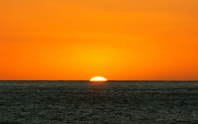 Sunset ocean boat bird moon #2 free wallpaper - medium preview image