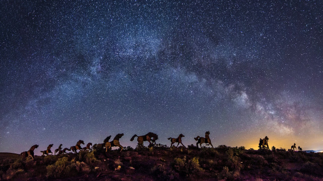 Night sky stars milky way #2 free wallpaper - medium preview image
