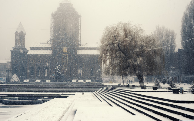 Snowy church steps tree cityscape free wallpaper - medium preview image