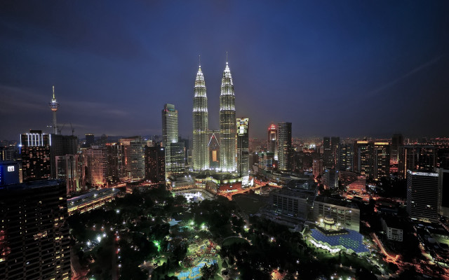 City skyline night lights tall #5 free wallpaper - medium preview image