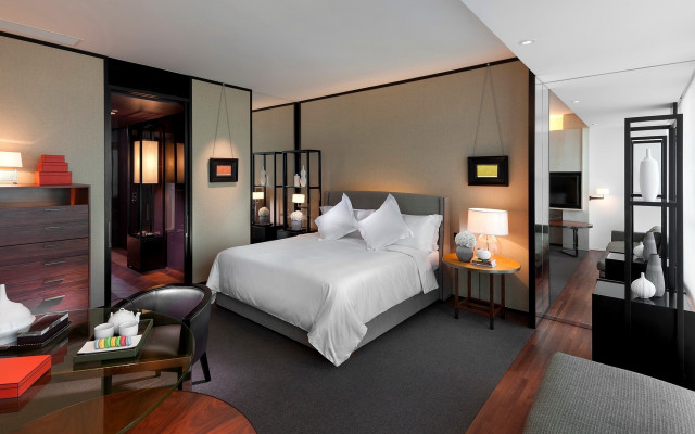 Arts and crafts bedroom enguerrand free wallpaper - medium preview image