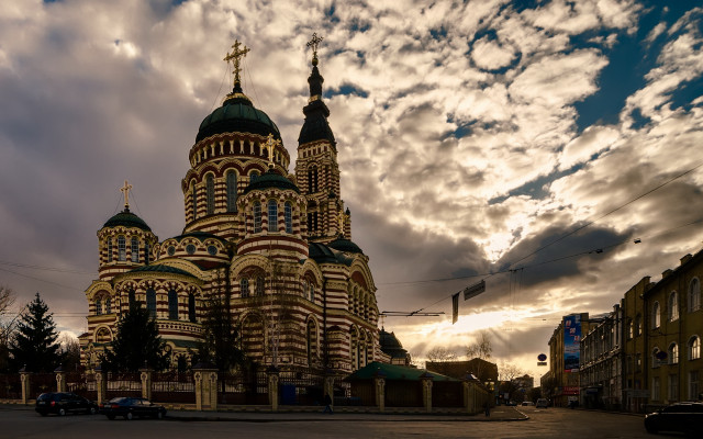 Church cross gothic flemish architecture free wallpaper - medium preview image