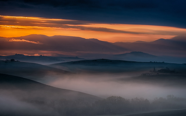 Mountain range sunset fog trees free wallpaper - medium preview image