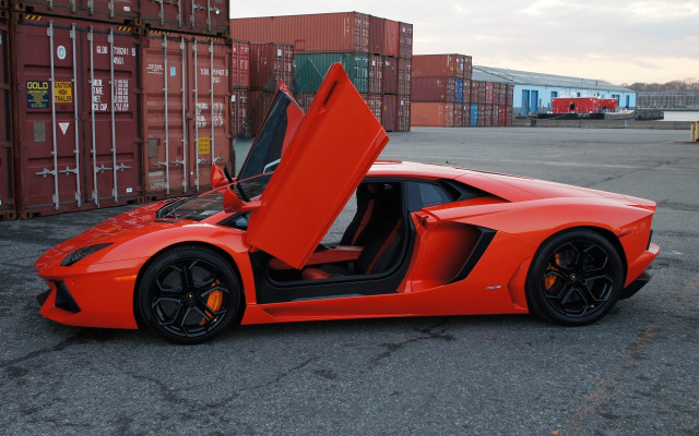 Red sports car doors open #7 free wallpaper - medium preview image