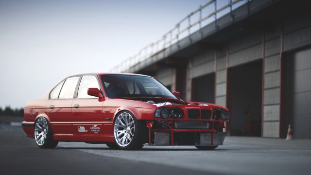Red car parking building 3d free wallpaper - medium preview image