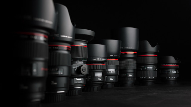 Camera lenses row black background #3 free wallpaper - medium preview image
