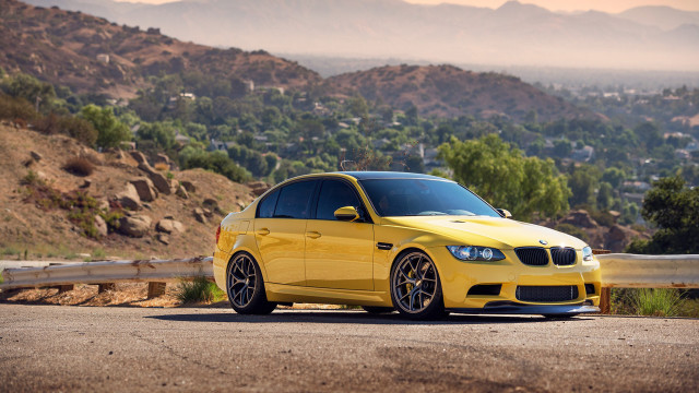 Yellow car mountain city 3d #2 free wallpaper - medium preview image