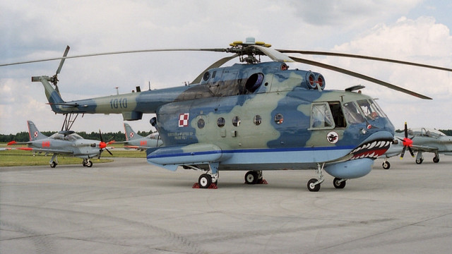Blue shark helicopter dahlov ipcar free wallpaper - medium preview image