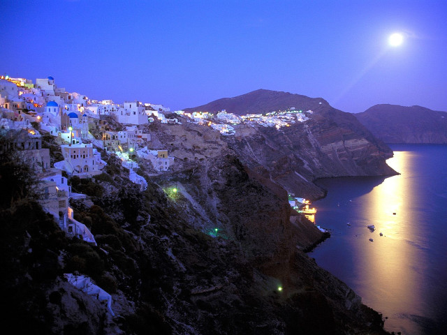 Cliff town night fullmoon city free wallpaper - medium preview image