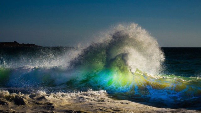 Wave shore blue sky green free wallpaper - medium preview image