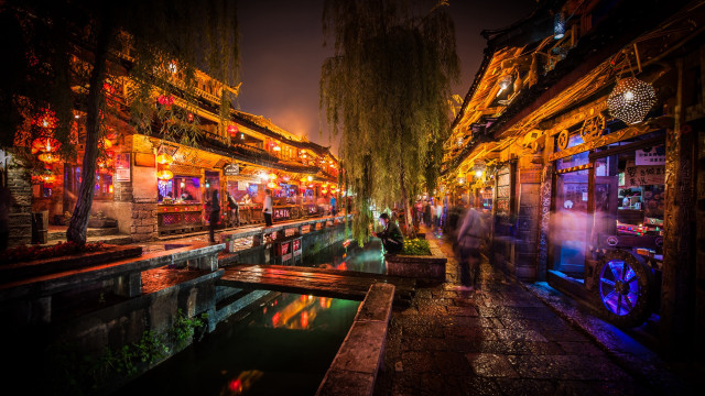 Canal night lights autumn bridge free wallpaper - medium preview image
