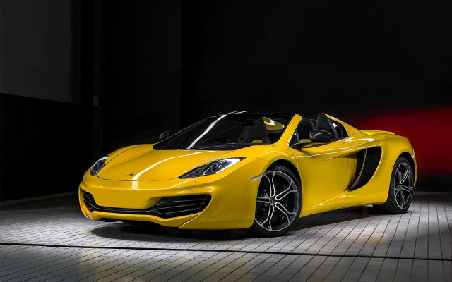 Yellow sports car red light #2 free wallpaper - medium preview image