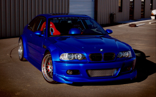 Blue car parking lot red free wallpaper - medium preview image