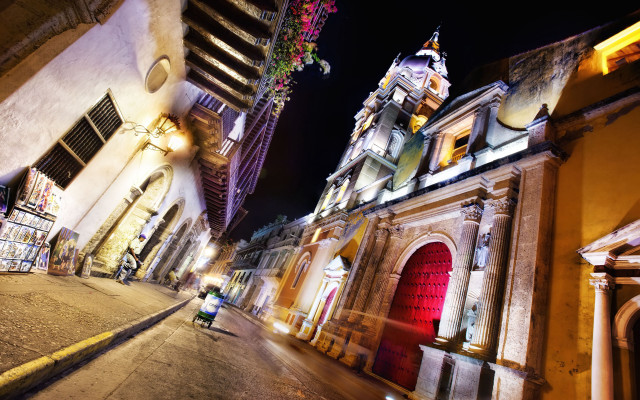 Night street clocktower tiltshift magic free wallpaper - medium preview image