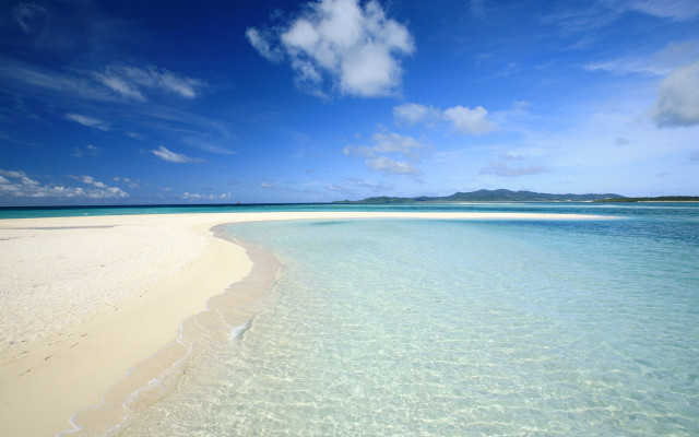 Beach clear blue water white free wallpaper - medium preview image