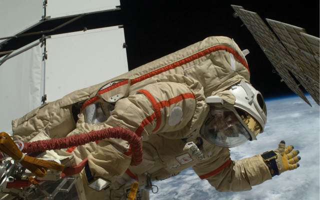 Space man earth air hose free wallpaper - medium preview image