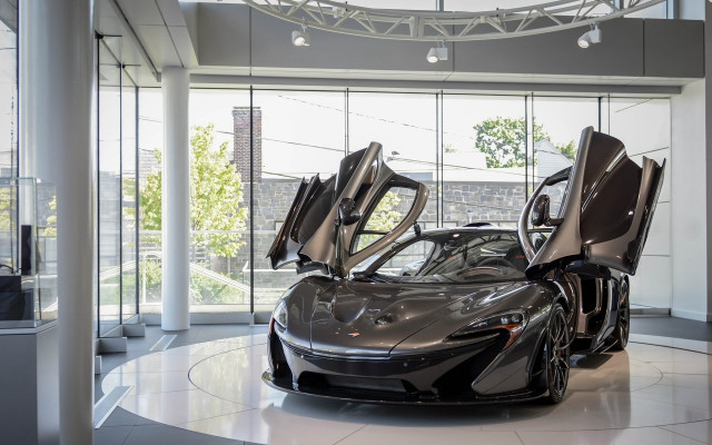 Car parked building open doors free wallpaper - medium preview image