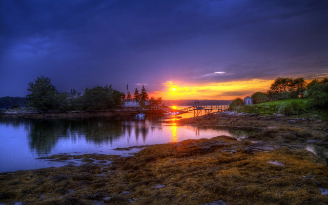 Sunset lake bridge house boat free wallpaper - medium preview image