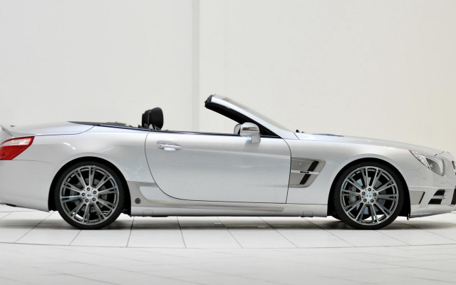 White mercedes sls roadster detailed free wallpaper - medium preview image