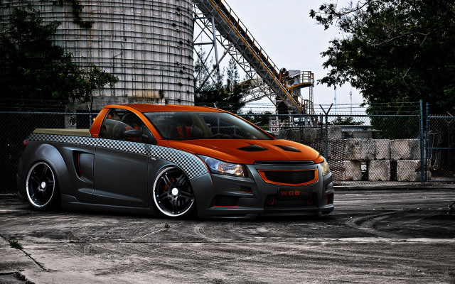 Car checkered hood silo crane free wallpaper - medium preview image