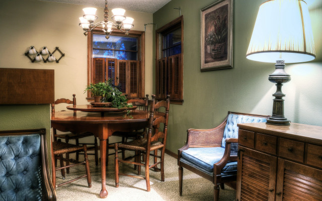 Dining room table chairs lamp free wallpaper - medium preview image