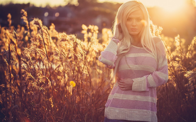 Woman field autumn fire torch free wallpaper - medium preview image