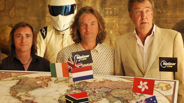 Three men world map flags free wallpaper - medium preview image