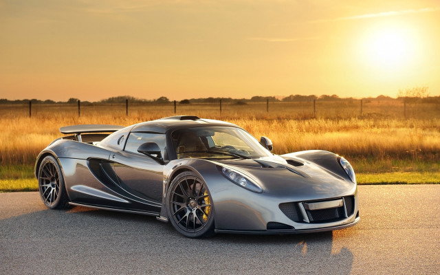 Silver sports car sunset desert free wallpaper - medium preview image