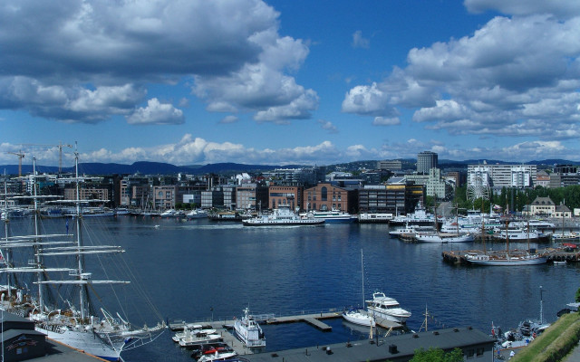 Harbor boats city clouds matte free wallpaper - medium preview image