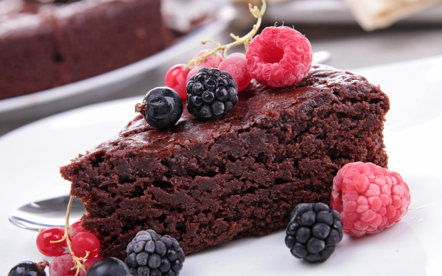 Chocolate cake berries fork pastel free wallpaper - medium preview image