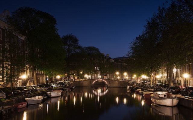 Canal boats city lights night free wallpaper - medium preview image