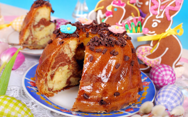 Bundt cake chocolate frosting plate free wallpaper - medium preview image