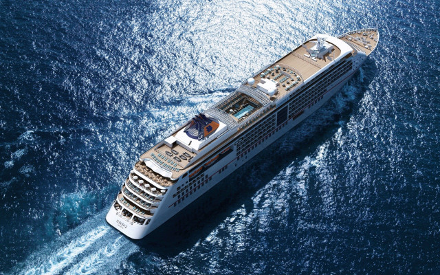 Cruise ship ocean sunny day #11 free wallpaper - medium preview image