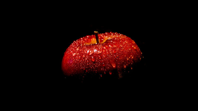 Red apple water droplets dark free wallpaper - medium preview image