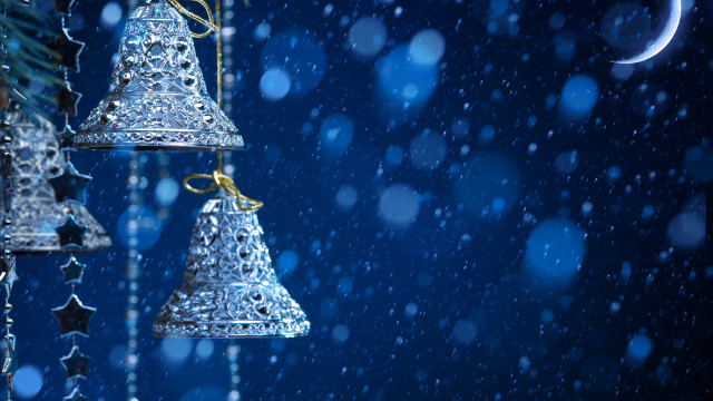 Bells snow tree crescent aurora free wallpaper - medium preview image
